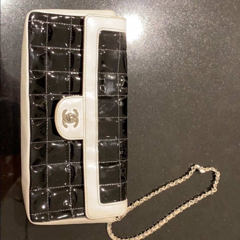 Patent Leather Chocolate Bar East/West